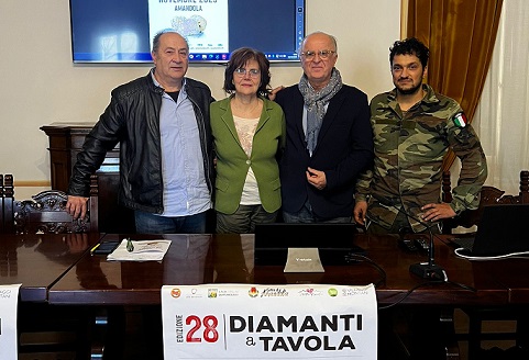 Ad Amandola torna “Diamanti a Tavola”: nove giorni dedicati al tartufo bianco dei Sibillini